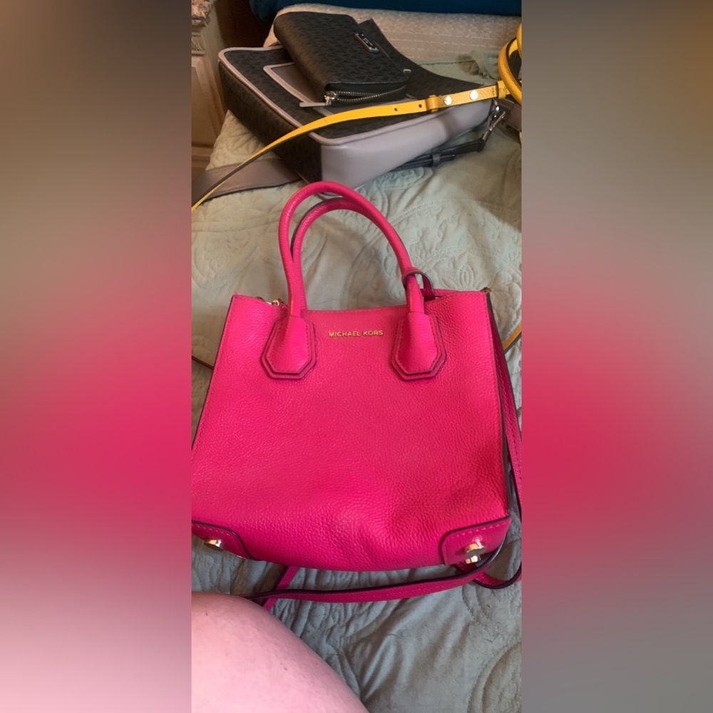 Pink used Michael Kors purse